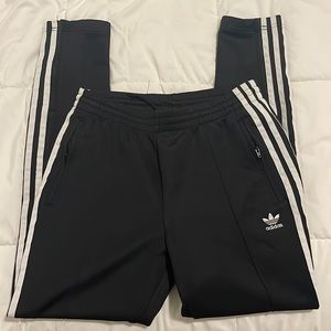 Adidas tracksuit pants